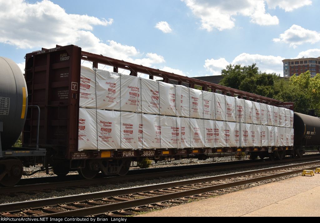 738207